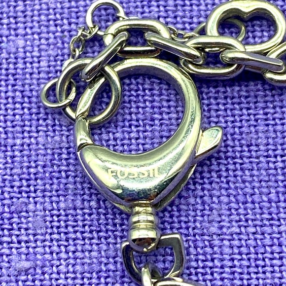 Vintage Fossil silver tone bow bracelet in 7 inches w/ 1 inch extension. CZ’s 🩷 - Picture 4 of 11